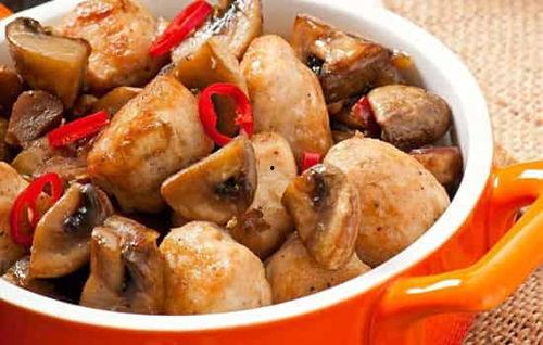 吃鸡肉能吃一地瓜,营养均衡好滋味